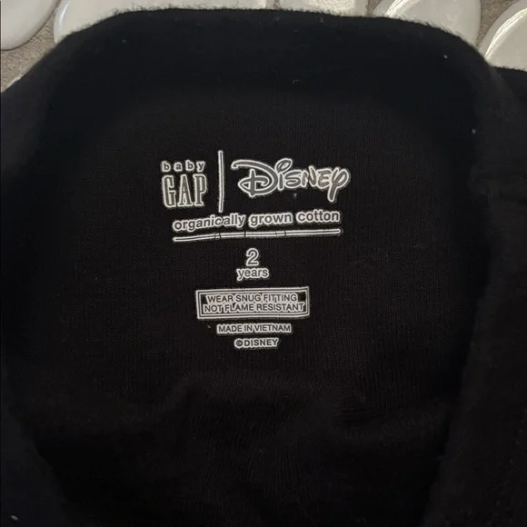 GAP x Disney Mickey & Pluto Trick or Treat Halloween Pajama Set Sz 2T - Picture 8 of 8